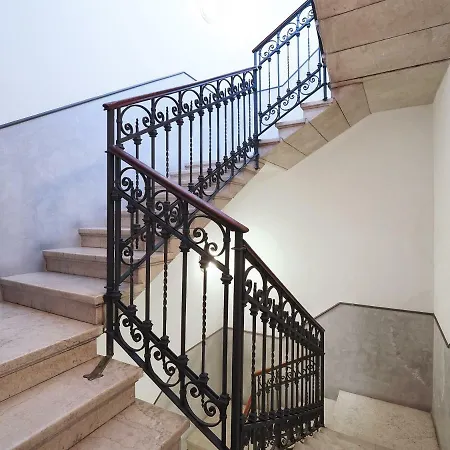 Primopiano - Arnaldo Apartment *